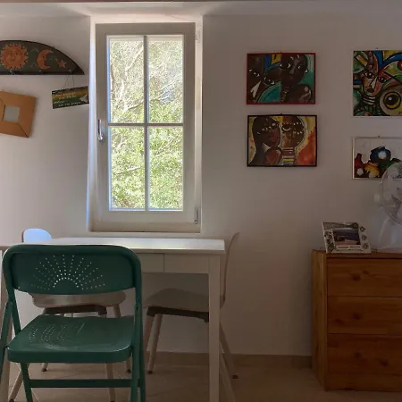 Nyaraló La Casa Tra Gli Alberi E Il