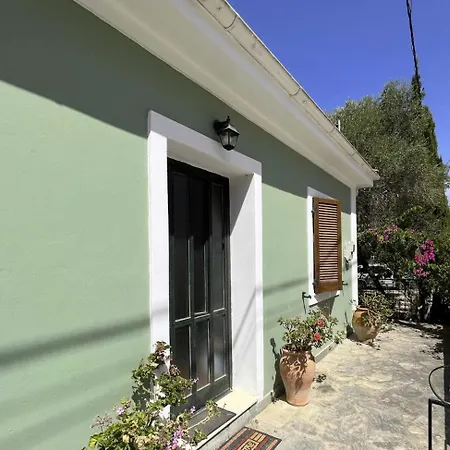 La Casa Tra Gli Alberi E Il Tatil Evi *